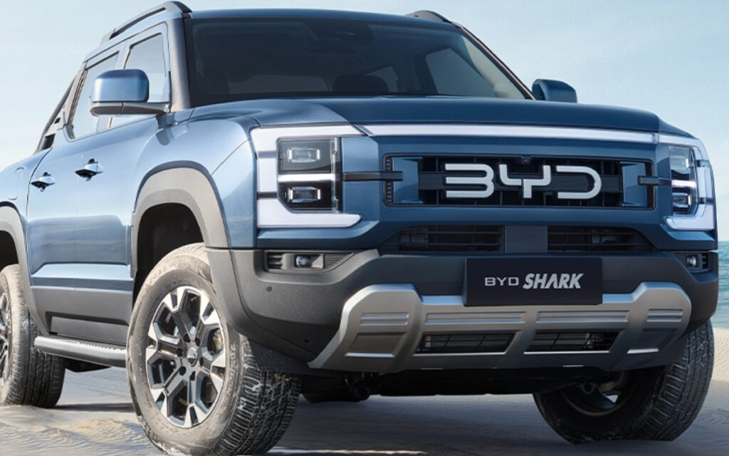 BYD presentó en México su modelo Shark, una camioneta híbrida