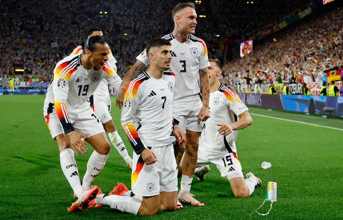 Alemania Vence a Dinamarca 2-0