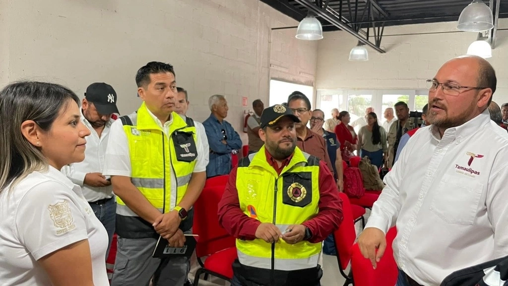 Héctor Villegas González,  determina medidas de prevención por el huracán ‘Beryl’