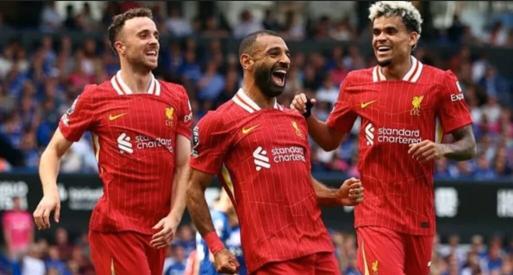 Liverpool arrancó la Premier League con un triunfo sobre el Ipswich Town