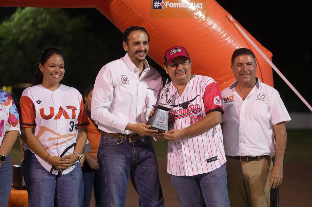 Con gran éxito cierra el Torneo de Softbol de Funcionarios, Maestros y Empleados de la UAT