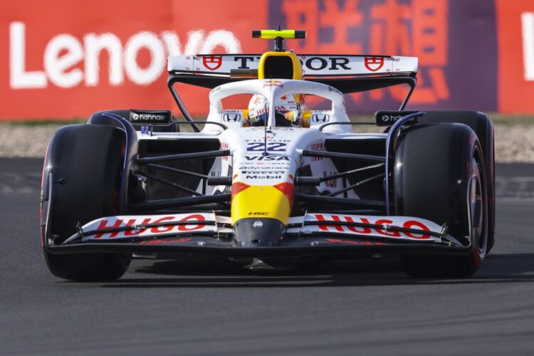 Tsunoda anhela un podio en casa con Red Bull