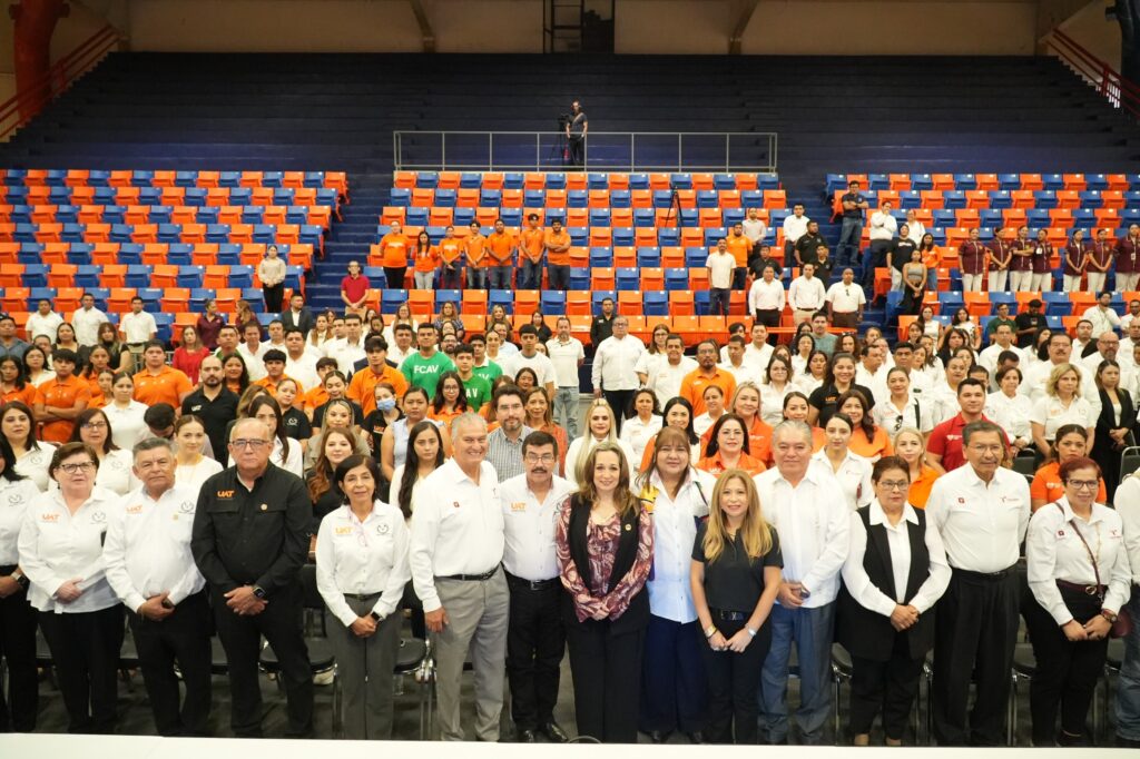 Inaugura rector de la UAT programa institucional de salud