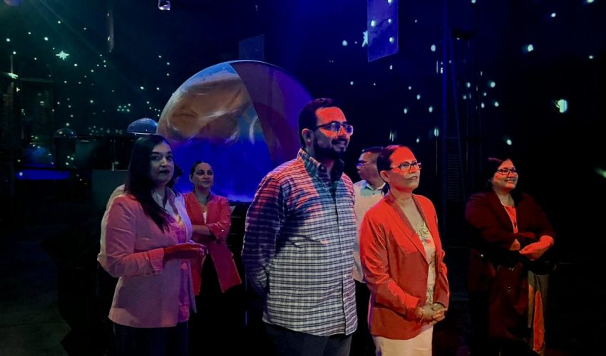 Celebra Contraloría Gubernamental a niñas, niños y madres trabajadoras