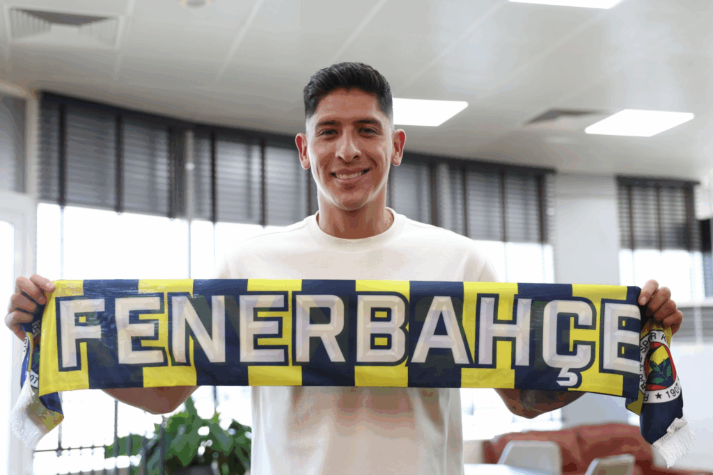 Fenerbahçe turco anuncia principio de acuerdo por el mexicano Edson Álvarez