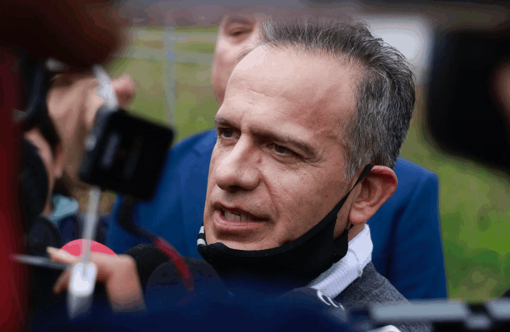 Israel Vallarta fue liberado por una jueza, no por la presidenta: Sheinbaum