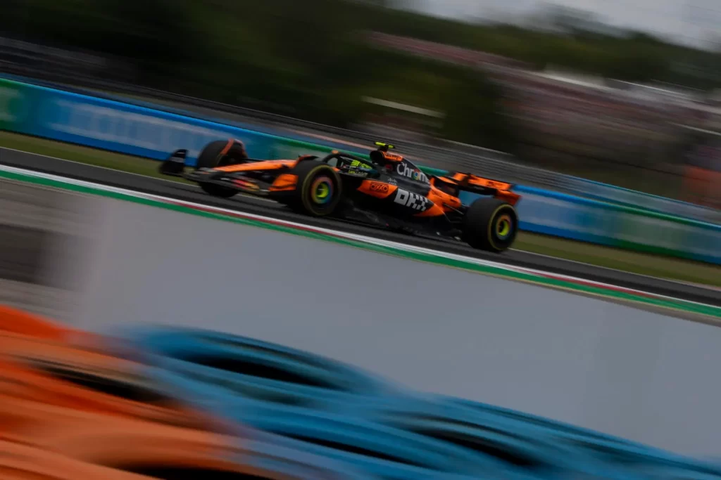 McLaren exhibe su poderío en los libres del GP de Hungría y continúa la crisis de Verstappen