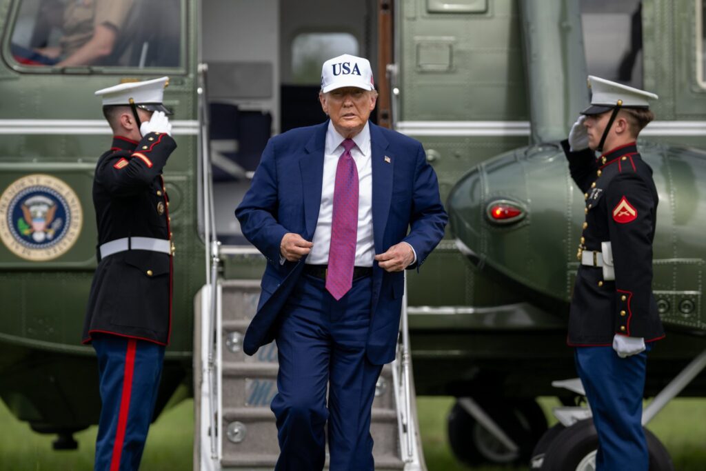 Trump habría ordenado al Ejército de EE.UU. atacar a cárteles extranjeros, revela The New York Times