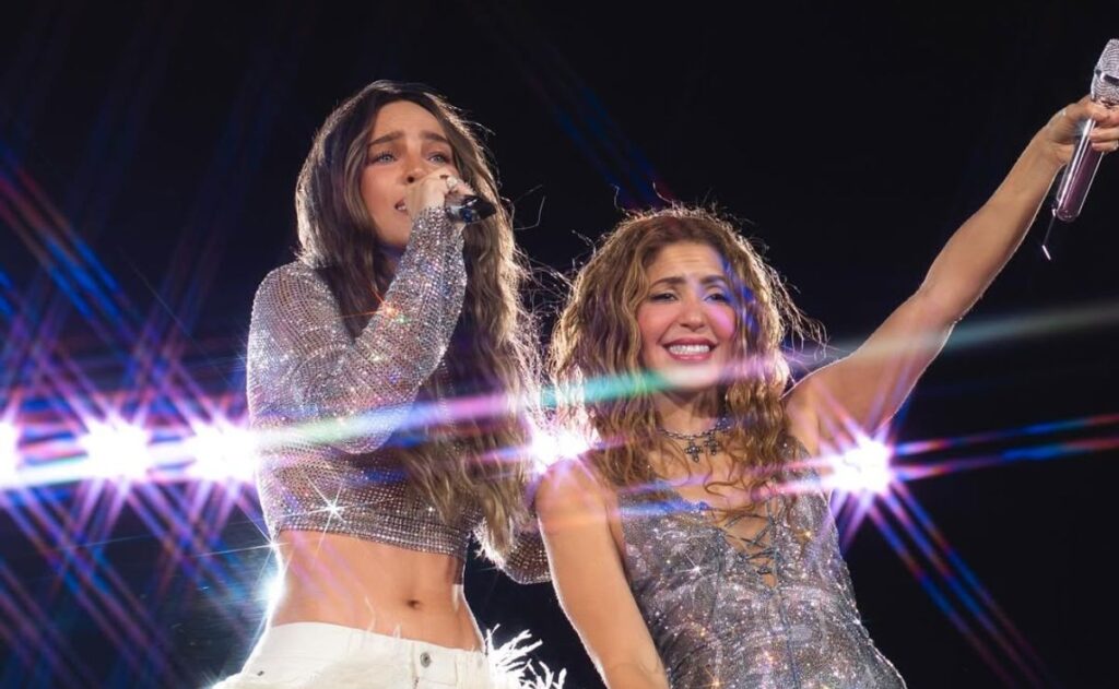 Belinda, invitada especial de Shakira en concierto en CDMX, ¿qué canción cantaron?