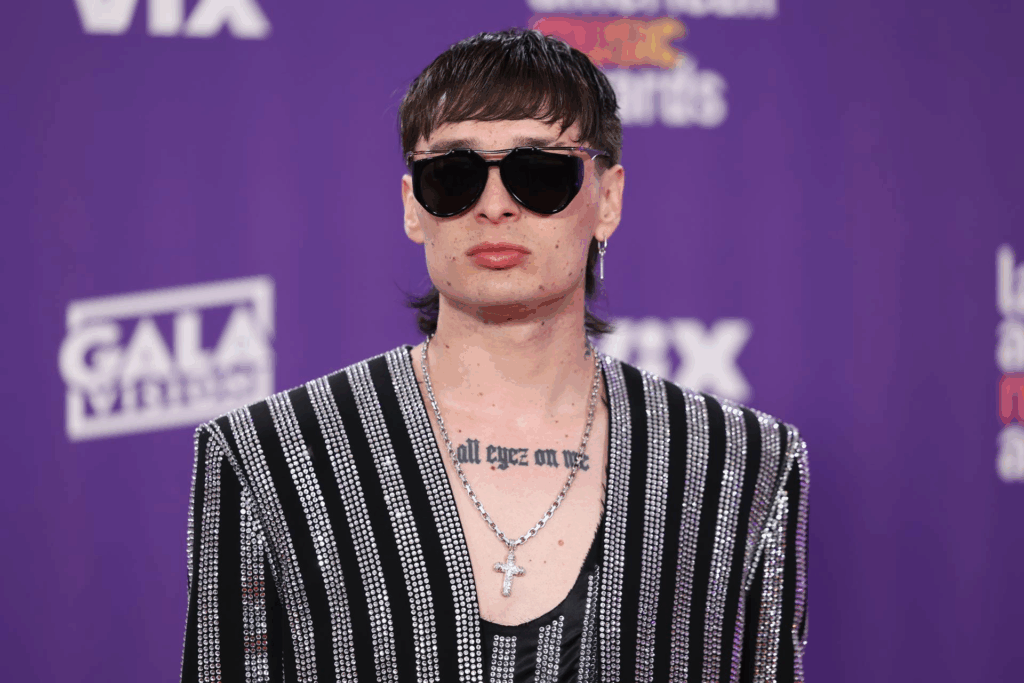 Peso Pluma será el primer artista en recibir el Premio Billboard Vanguardia