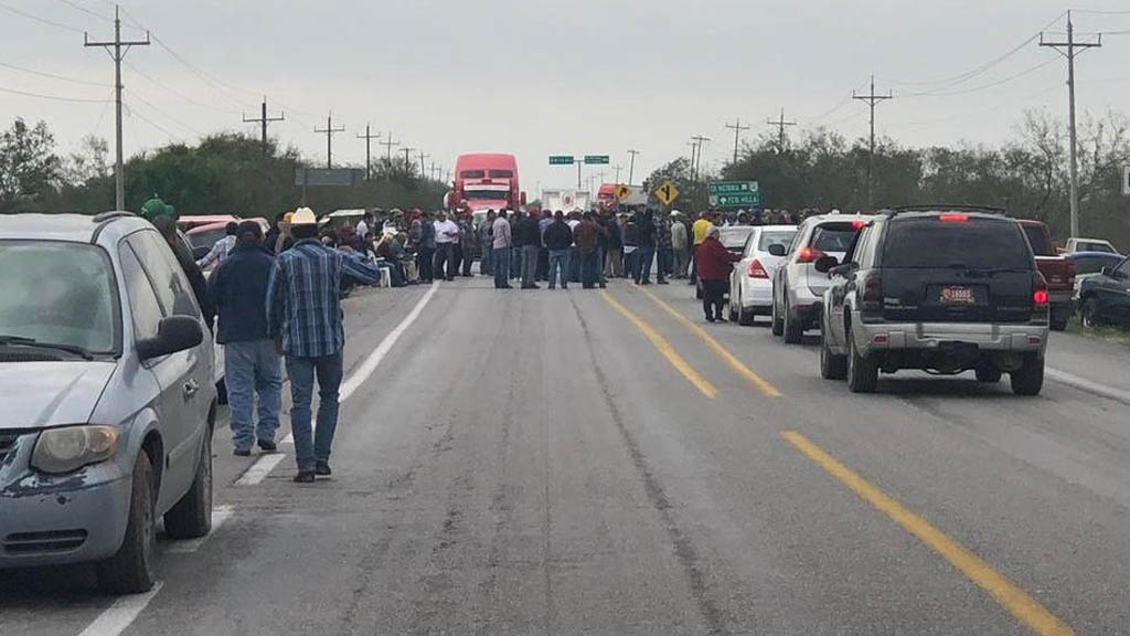 “No salgan”: Campesinos y transportistas confirman paro nacional el 24 de noviembre, ¿qué carreteras bloquearán?