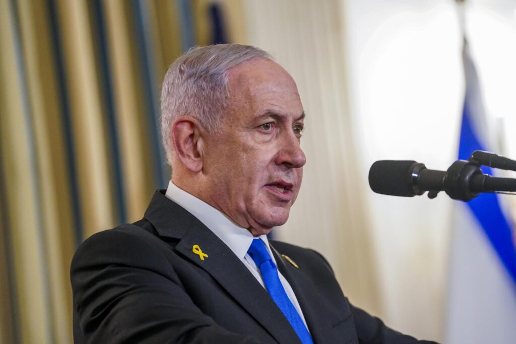 Netanyahu pide al presidente de Israel el indulto en su juicio por corrupción