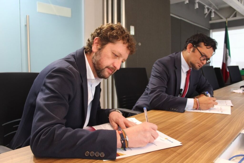 Firma de convenio entre la SEDENER y Solarig permitirá avanzar en proyecto fotovoltaico en Altamira