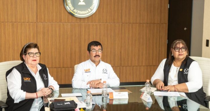 Imparte la UAT talleres de actualización e innovación a sus docentes