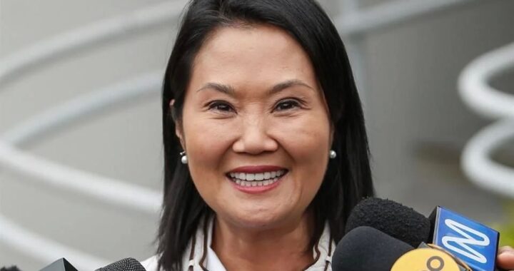 Oficializan triunfo de Fujimori en Perú; regresa la derecha